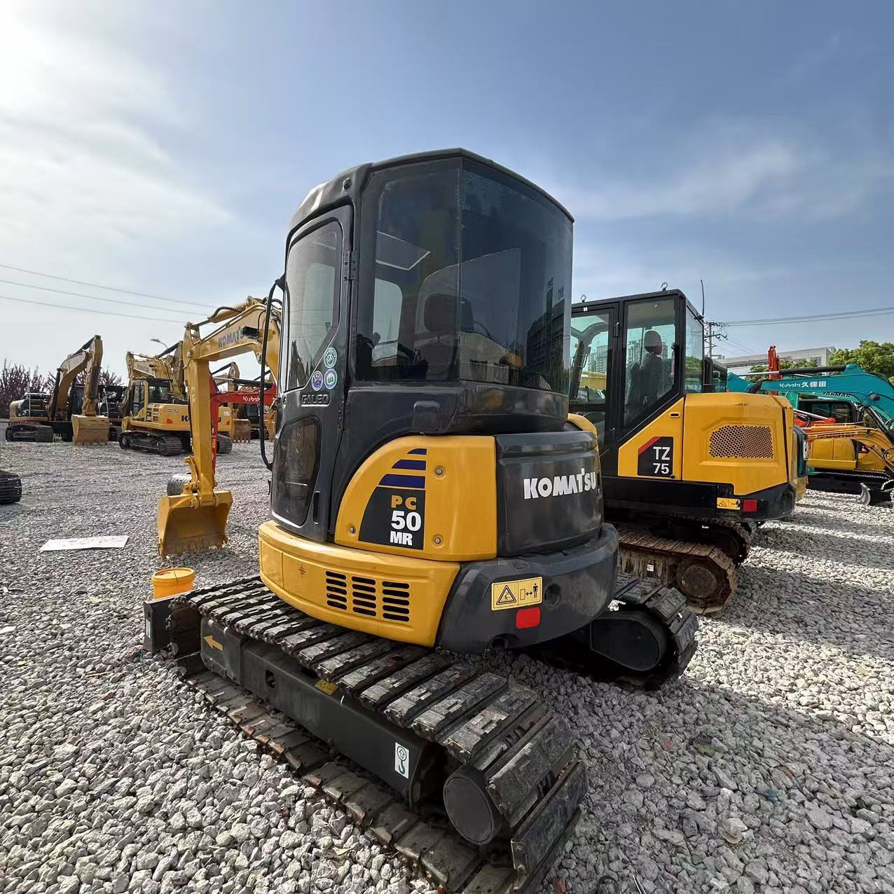 pre-owned excavator