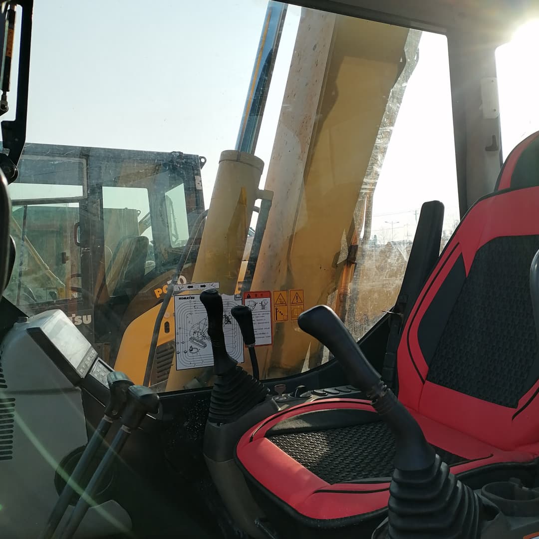 Used Komatsu Mini PC70 Crawler Excavator 7ton Small Earthmoving ...